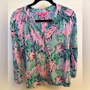 Lilly Pulitzer - NEVER WORN - women’s shirt